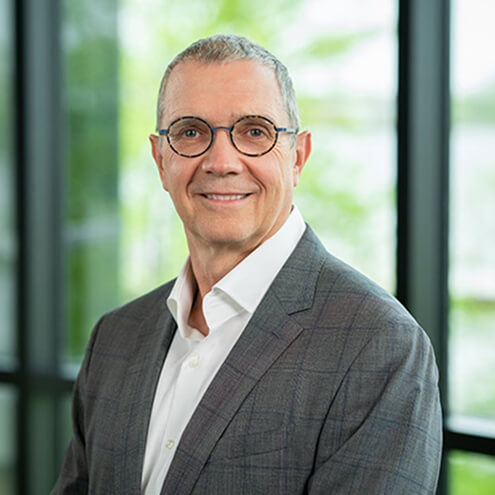 RAINER JUECKSTOCK headshot